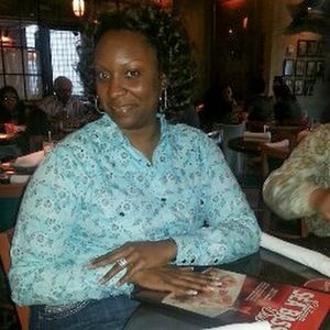 Meet your Posher, Rochea